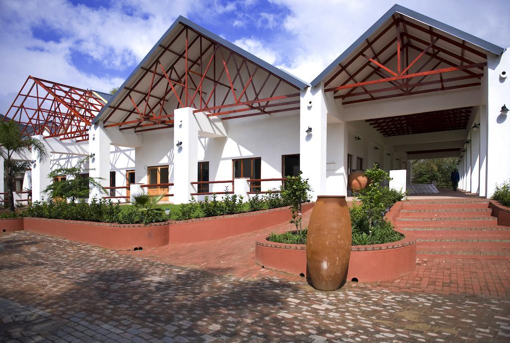 Готель Zulu Nyala Country Manor Йоганнесбурґ Екстер'єр фото